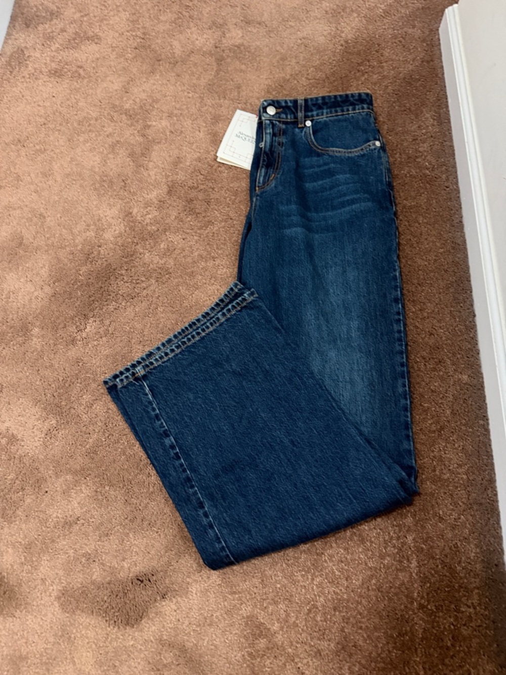 Alexander McQueen brand new woman jeans size 26 - Picture 7 of 7